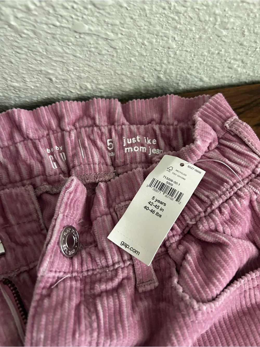 GAP Girls Pink Corduroy Elastic-Waist Pants. Size 5 year